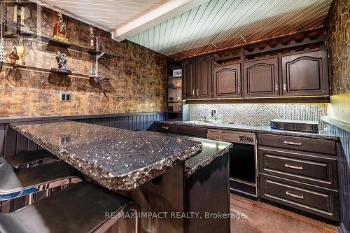 1410 Manitou Drive, Oshawa (Samac), ON - Indoor Photo Showing Kitchen