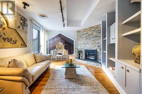 1410 Manitou Drive, Oshawa (Samac), ON - Indoor Photo Showing Living Room With Fireplace