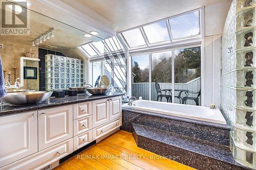 1410 Manitou Drive, Oshawa (Samac), ON - Indoor Photo Showing Other Room