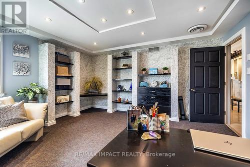 1410 Manitou Drive, Oshawa (Samac), ON - Indoor