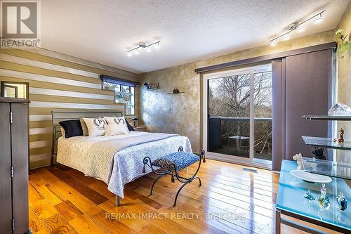 1410 Manitou Drive, Oshawa (Samac), ON - Indoor Photo Showing Bedroom