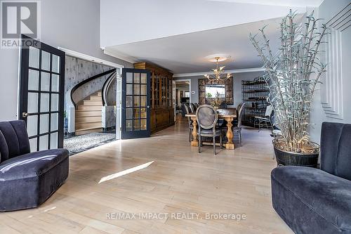 1410 Manitou Drive, Oshawa (Samac), ON - Indoor