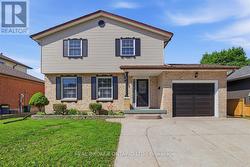 71 WEST ACRES CRESCENT  Kitchener, ON N2N 3G8