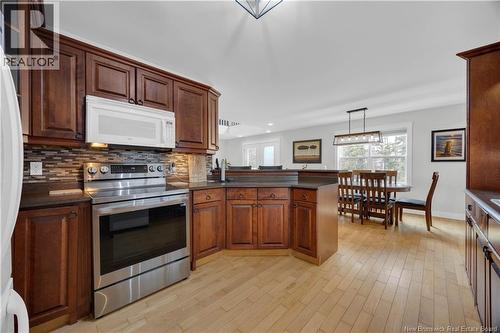 30 Dane Row, Willow Grove, NB - Indoor Photo Showing Kitchen