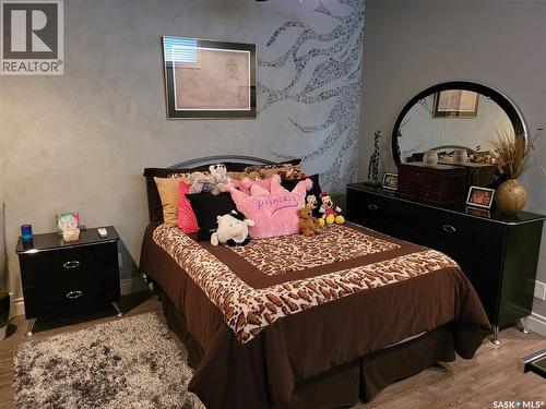 406 Bolton Place, Saskatoon, SK - Indoor Photo Showing Bedroom