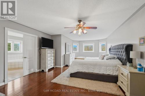 3605 Trelawny Circle, Mississauga, ON - Indoor Photo Showing Bedroom