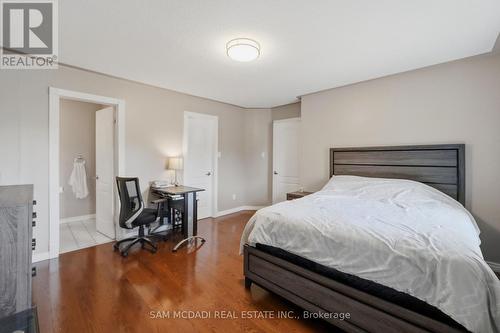 3605 Trelawny Circle, Mississauga, ON - Indoor Photo Showing Bedroom
