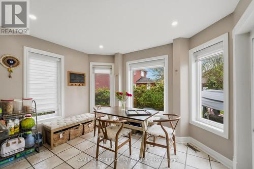 3605 Trelawny Circle, Mississauga, ON - Indoor Photo Showing Dining Room