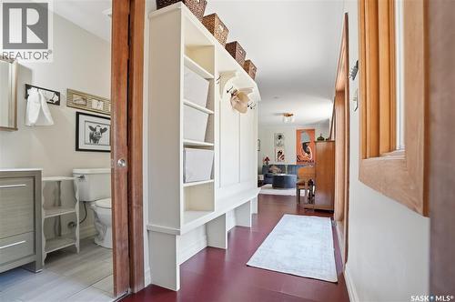 208 Saskatchewan Crescent W, Saskatoon, SK - Indoor Photo Showing Other Room