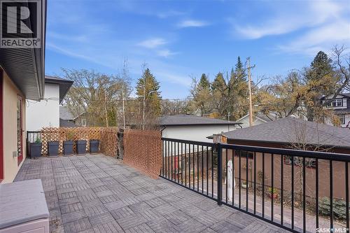 208 Saskatchewan Crescent W, Saskatoon, SK - Outdoor With Exterior