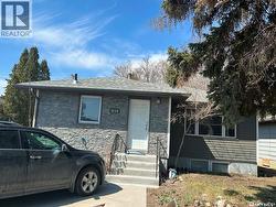 1116 Cumberland AVENUE S  Saskatoon, SK S7H 2L7