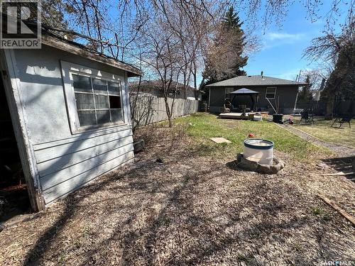 1116 Cumberland Avenue S, Saskatoon, SK - Outdoor