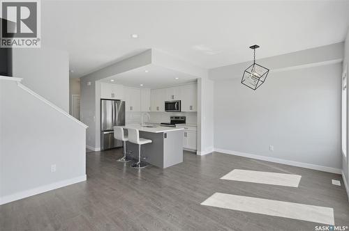 348 Brighton Gate, Saskatoon, SK - Indoor Photo Showing Kitchen