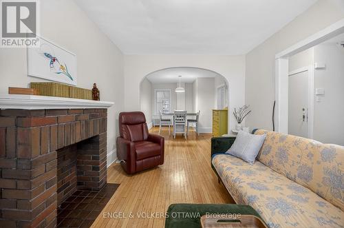 523 Mcleod Street, Ottawa, ON - Indoor Photo Showing Living Room With Fireplace