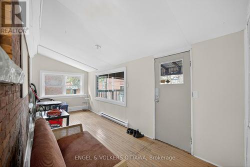 523 Mcleod Street, Ottawa, ON - Indoor