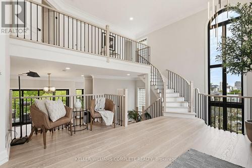 28 Undercliffe Avenue, Hamilton, ON - Indoor Photo Showing Other Room
