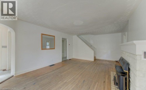 8 Marshall Street, Waterloo, ON 