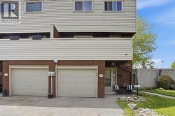23 WATSONS Lane Unit# 10  Dundas, ON L9H 5G9