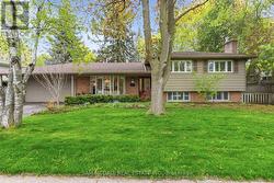 1477 AGNEW ROAD  Mississauga, ON L5J 3G8