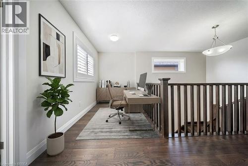 32 Arlington Parkway, Paris, ON - Indoor