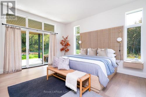 109 Pheasant Run, Blue Mountains, ON - Indoor Photo Showing Bedroom