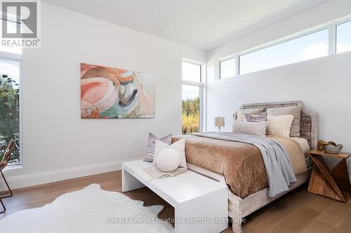 109 Pheasant Run, Blue Mountains, ON - Indoor Photo Showing Bedroom