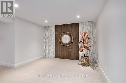 109 Pheasant Run, Blue Mountains, ON - Indoor Photo Showing Other Room