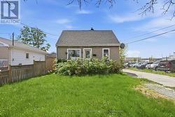 700 RENNIE STREET  Hamilton, ON L8H 3R2