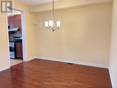 449 Foxhall Way, Ottawa, ON - Indoor Photo Showing Other Room