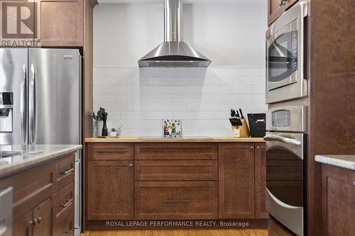 1182 Greyrock Crescent, Ottawa, ON - Indoor Photo Showing Kitchen