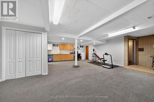 1182 Greyrock Crescent, Ottawa, ON - Indoor
