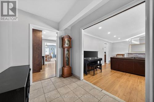 1182 Greyrock Crescent, Ottawa, ON - Indoor