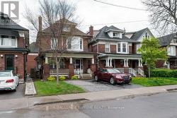 115 BALSAM AVENUE S Hamilton, ON L8M 3B1