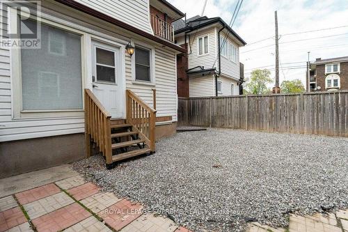 115 Balsam Avenue S, Hamilton, ON - Outdoor