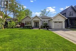 208 MOHAWK ROAD Oakville, ON L6L 2Z2