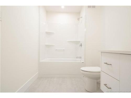 204 Dickey Blvd, Riverview, NB 