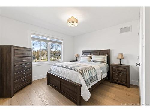 77 Bouchard St, Dieppe, NB 