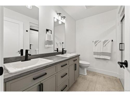 77 Bouchard St, Dieppe, NB 