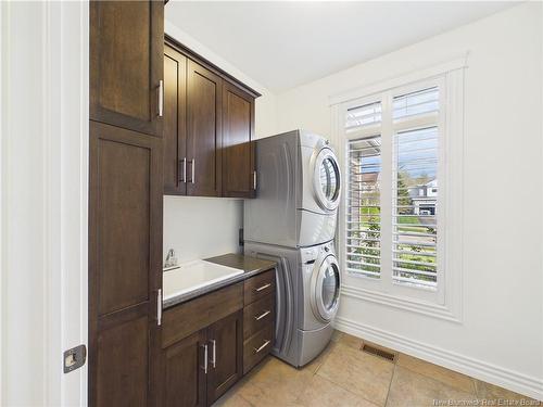 178 Yvonne St, Dieppe, NB 