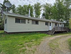 41 Rowan ST  Fredericton, NB E3B 8M3