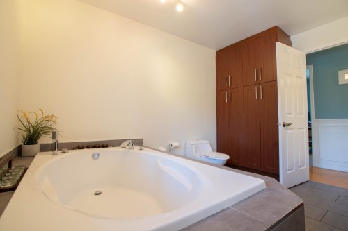 Salle de bains - 9 Rue Elm, Shannon, QC - Indoor Photo Showing Bathroom