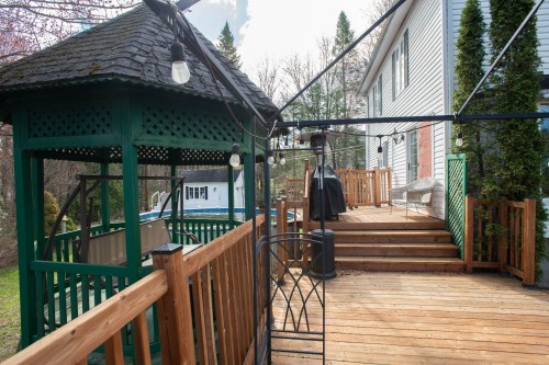 Terrasse - 9 Rue Elm, Shannon, QC - Outdoor With Exterior