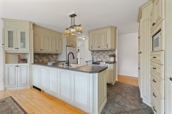 Kitchen - 