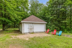 Garage - 