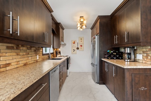 Cuisine - 14174 Rue Robert, Mirabel, QC - Indoor Photo Showing Kitchen