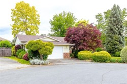 6084 Trillium Way Duncan, BC V9L 4T5