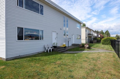 501 7Th Ave, Campbell River, BC - Outdoor With Exterior
