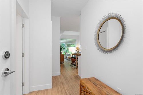 #112-6320 Sentinal Dr, Nanaimo, BC - Indoor