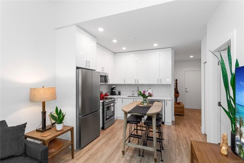 #112-6320 Sentinal Dr, Nanaimo, BC - Indoor