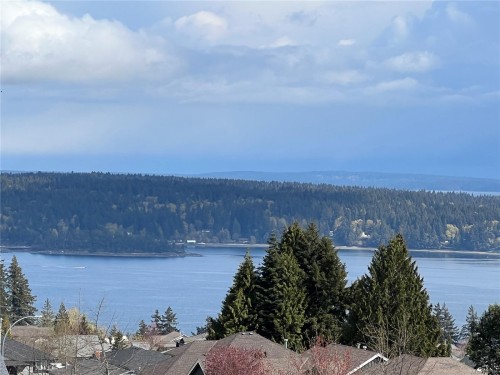 846 Craig Rd, Ladysmith, BC 